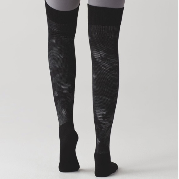 Lulu studio sock! One size.